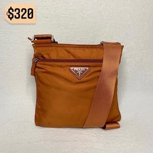✨✨✨✨SOLD✨✨✨✨ Prada Milano Authentic Nylon Tessuto Orange Crossbody Messenger Bag
